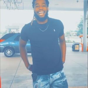 Meet your Posher, Aaron